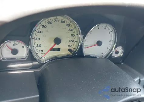 2004 Saturn Vue V6 из США, поврежденный, VIN 5GZCZ63474S833680